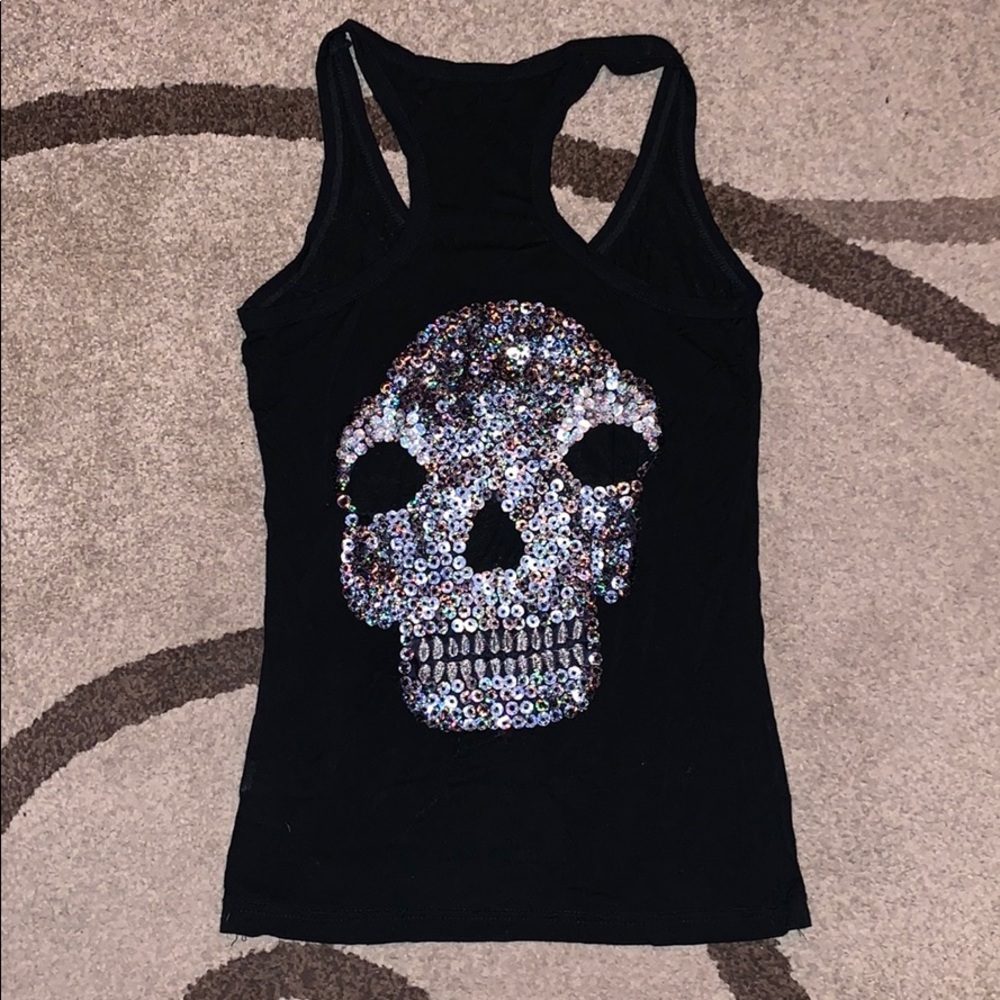 Skull top! 💀